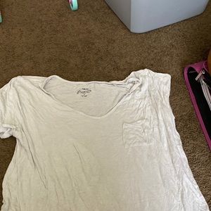 This shirt is to big on me size XL